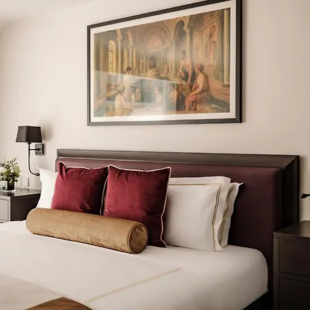 1926 Les Bains Private Hotel