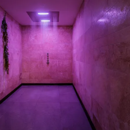 1926 Les Bains Private 5*