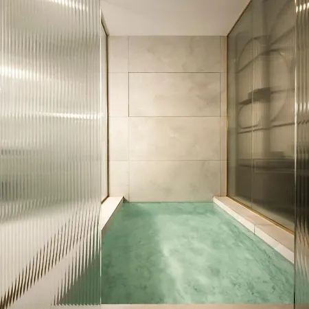 Hotel 1926 Les Bains Private 5*