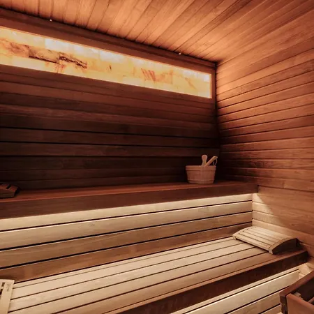 1926 Les Bains Private Szálloda 5*