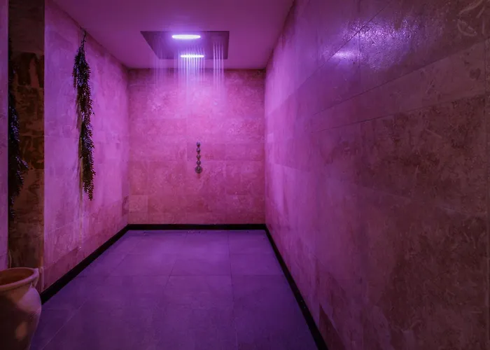 1926 Les Bains Private 5*