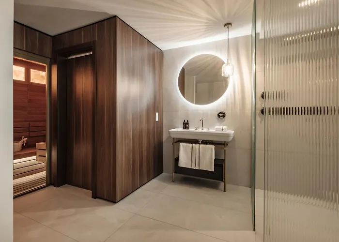 1926 Les Bains Private Otel