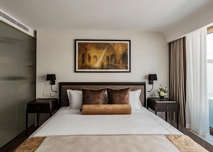 1926 Les Bains Private Szálloda 5*